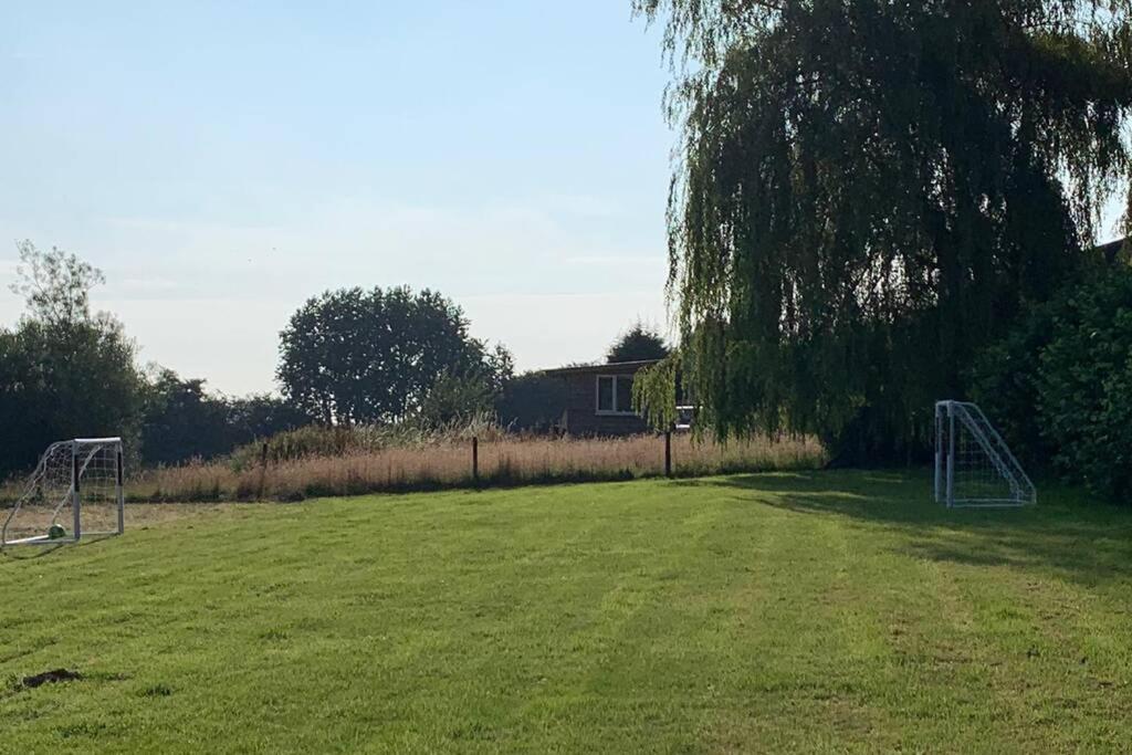Holly Cottage, 2 Bed House, Sleeps 6 Cleobury Mortimer Luaran gambar